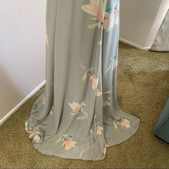 Show Me Your MuMu Jen Maxi Dress Lily Flowers … - Picture 14 of 15